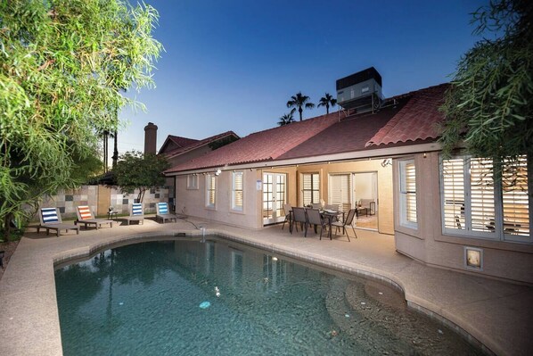 Private heated swimming pool