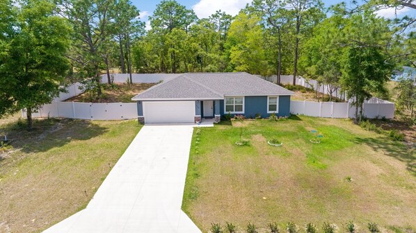 Big front and  Fenced backyard. 