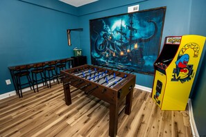 Spielezimmer
