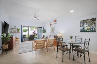 Royal Sea Cliff Kona 103 Garden View 1 Bedroom