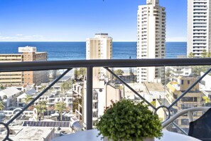 Refreshing scenery in the balcony area with the ocean and the city views