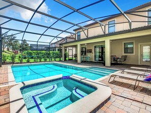 Private Pool and Spa Oasis - Unwind with a private backyard- no neighbors behind!! Large pool with attached spa, enjoy dinners on the covered patio or lounge in the sun loungers