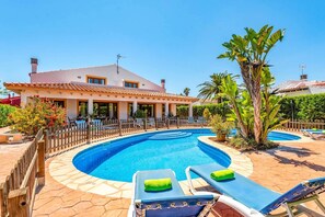 Villa Angel image