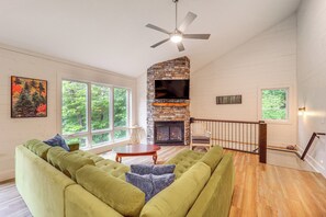 Main Living Area | Sleeper Sofa | Fireplace | Smart TV w/ Cable | Main Floor