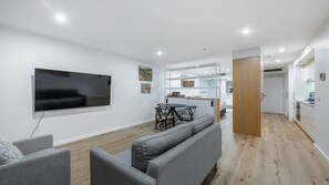 seamlessly blends into the kitchen and dining area