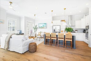 Spacious open floor concept.