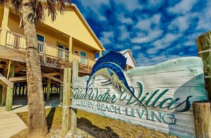 BLUE WATER VILLA