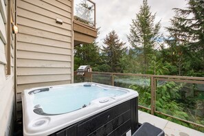 Private deck: Hot tub, forest and mountain views