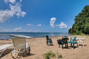 Private Beach & Dock | Wood-Burning Fire Pit