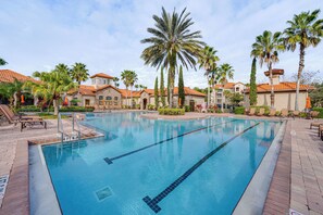 Tuscana Resort | Community Pool