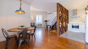 This bright and fully equipped kitchenette offers all the amenities you need for your meals #homecooking #bright #portugal #pt #lisbon