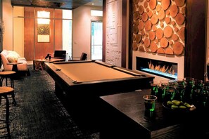 Spielezimmer