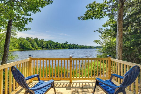 Pocono Summit Vacation Rental | 3BR | 2BA | Stairs Required | 2,050 Sq Ft
