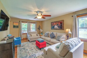 Living Room | Free WiFi | Smart TV | Central A/C Electric Fireplace | 1st Floor