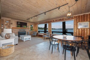 Living Room | Smart TV | Gas Fireplace | Main Floor