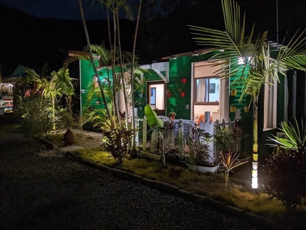 Birdland Bungalow