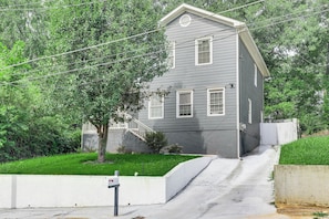 Property Exterior | Driveway (2 Vehicles) | Free Street Parking