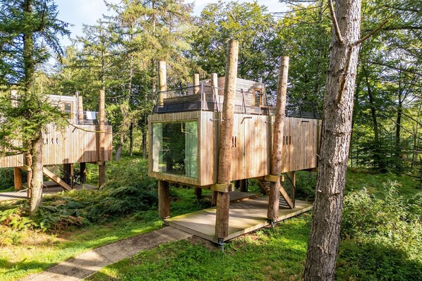 Holiday Home Exterior [summer]