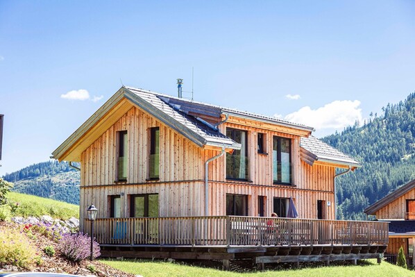 Holiday Home Exterior [summer]