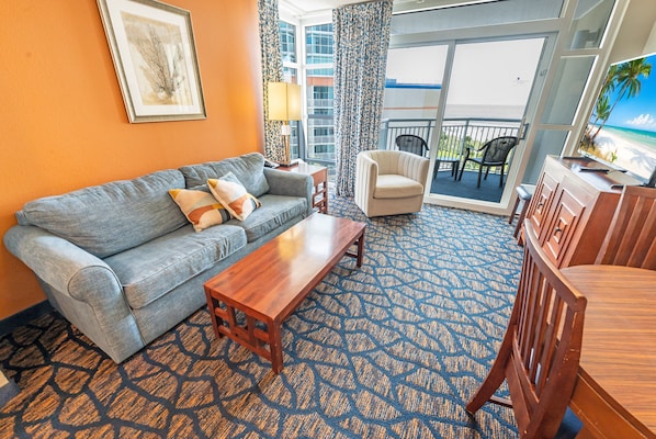Large Living Area with Views of the Ocean, Beautifully Decorated