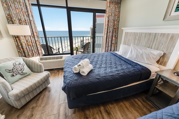 Large Living Area with Views of the Ocean, Beautifully Decorated