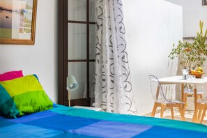 Dormitorio Principal con Balcón