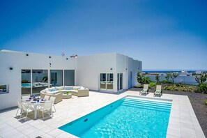 Villa Bolboreta image