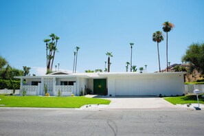 Located in the serene Indian Wells Golf Course community.