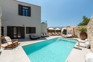 Building Exterior, Garden, Outdoor, Pool