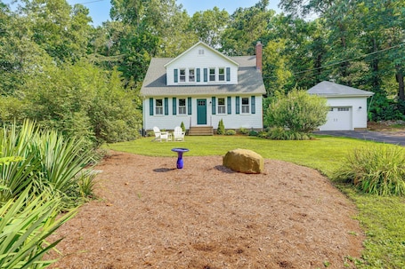 Madison Vacation Rental | 3BR | 3BA | Stairs Required | 4,000 Sq Ft