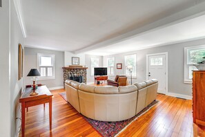 Living Room | 1st Floor | Fireplace | Central A/C & Heat