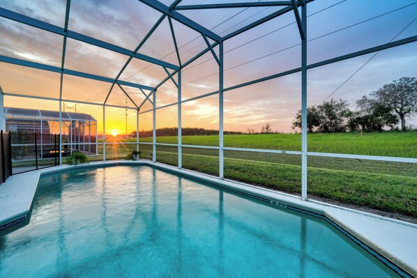 Davenport Vacation Rental | 6BR | 4BA | Half Step Required | 2,514 Sq Ft