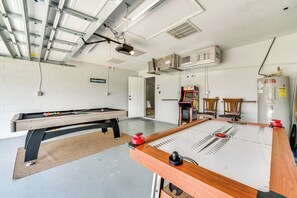 Garage Game Room | Air Hockey Table | Pool Table | Arcade Game