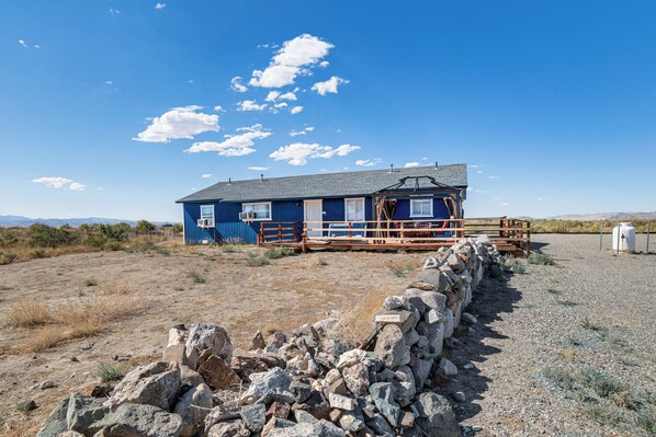 Yerington Vacation Rental | 5BR | 2BA | Steps Required | 1,450 Sq Ft