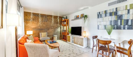 Scottsdale Vacation Rental | 2BR | 1BA | 950 Sq Ft | Step-Free Access