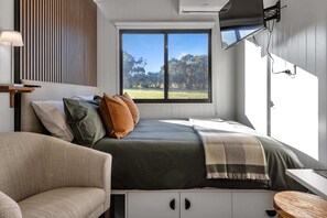 Comfy queen size bed