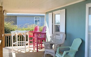 Top Floor Covered Porch II
