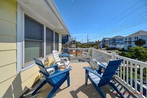 Sea View Streetside Sun Deck