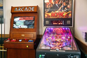 Game Room! - GAME ROOM with
Pool Table
Shuffleboard Table
Arcade Game with over 3,000 games
ACDC Pinball Machine
Pacman Arcade Game
2-85&#39;&#39; flat screen TV&#39;s
