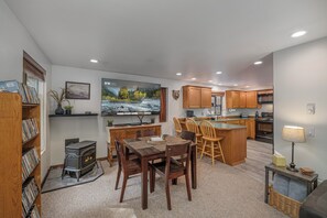 Propane fireplace, large DVD library for a "movie night" and basic cable TV