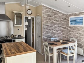 Kitchen/diner | Zion’s Retreat - Forest Views, Moota, Near Cockermouth