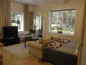 Living room towards SW
