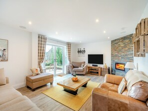 Living area | Heather View Lodge, Rosedale East, near Pickering