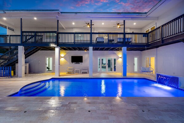 Floor, Pool, Water, Swimming Pool, Flooring