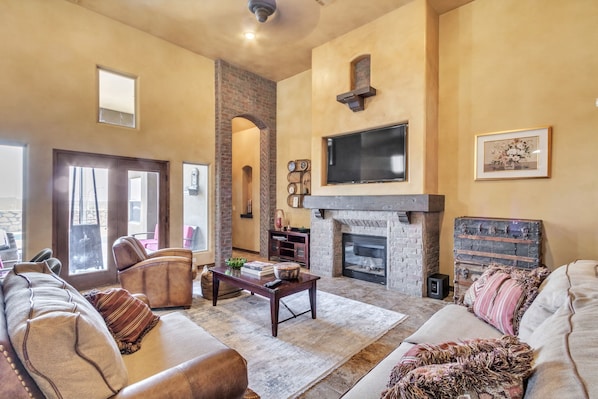 Building, Furniture, Indoors, Living Room, Room