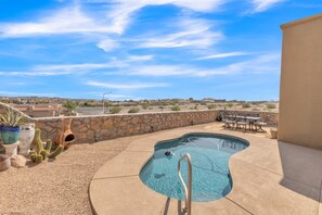 Pool, Water, Swimming Pool, Tub, Hot Tub