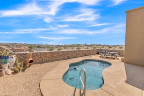 Pool, Water, Swimming Pool, Tub, Hot Tub