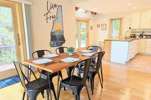 Easy access from the kitchen to the dining table.