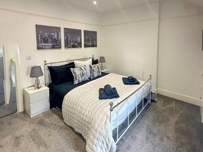 Double bedroom | Beach Retreat, Paignton