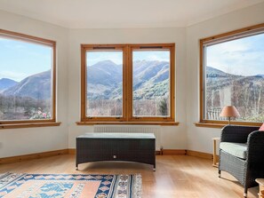 Sitting room | Nether Carness, North Ballachulish